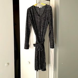 Super comfortable maternity dress